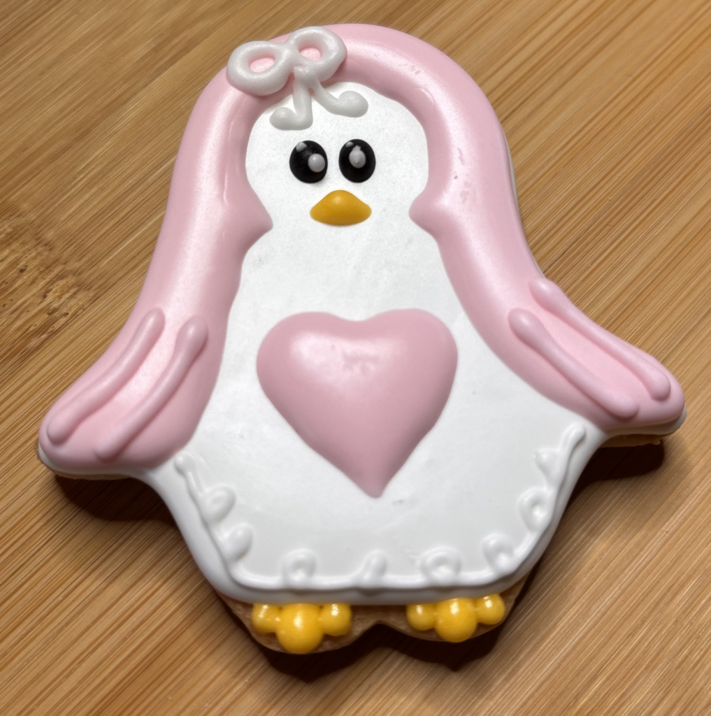 Adorable penguin cookie - custom cookies - Ten Sleep Sweets, WY